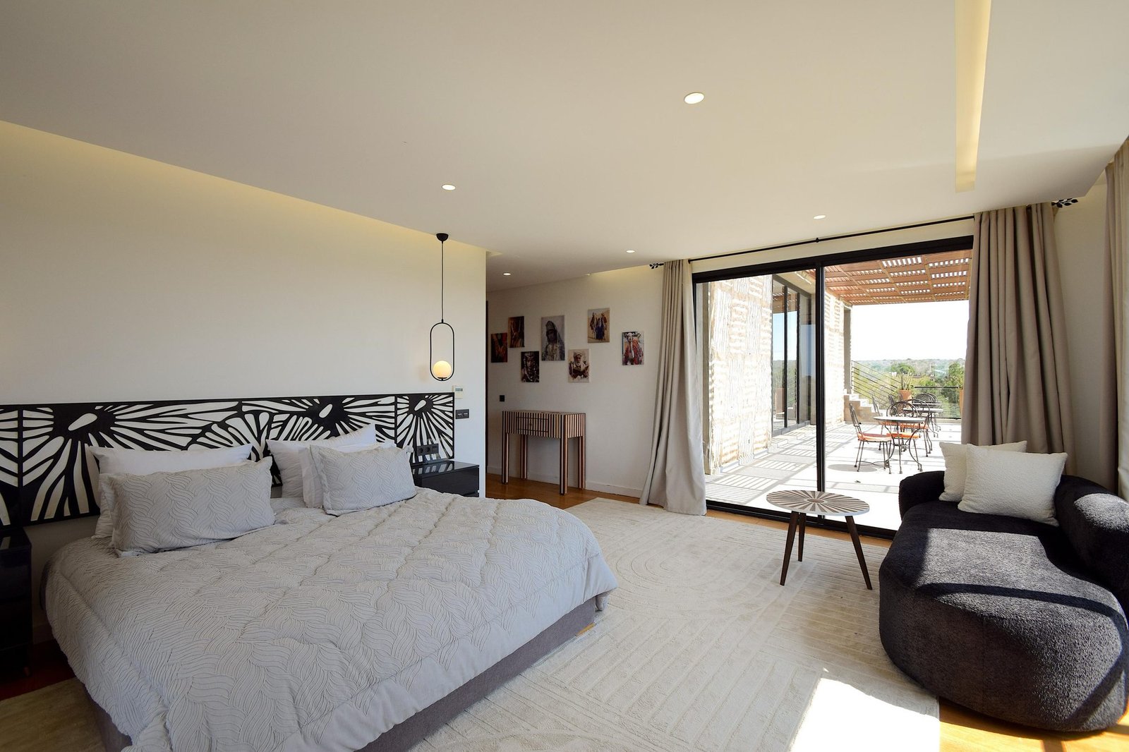 Chambre avec accès direct à la terrasse, villa Octagon
