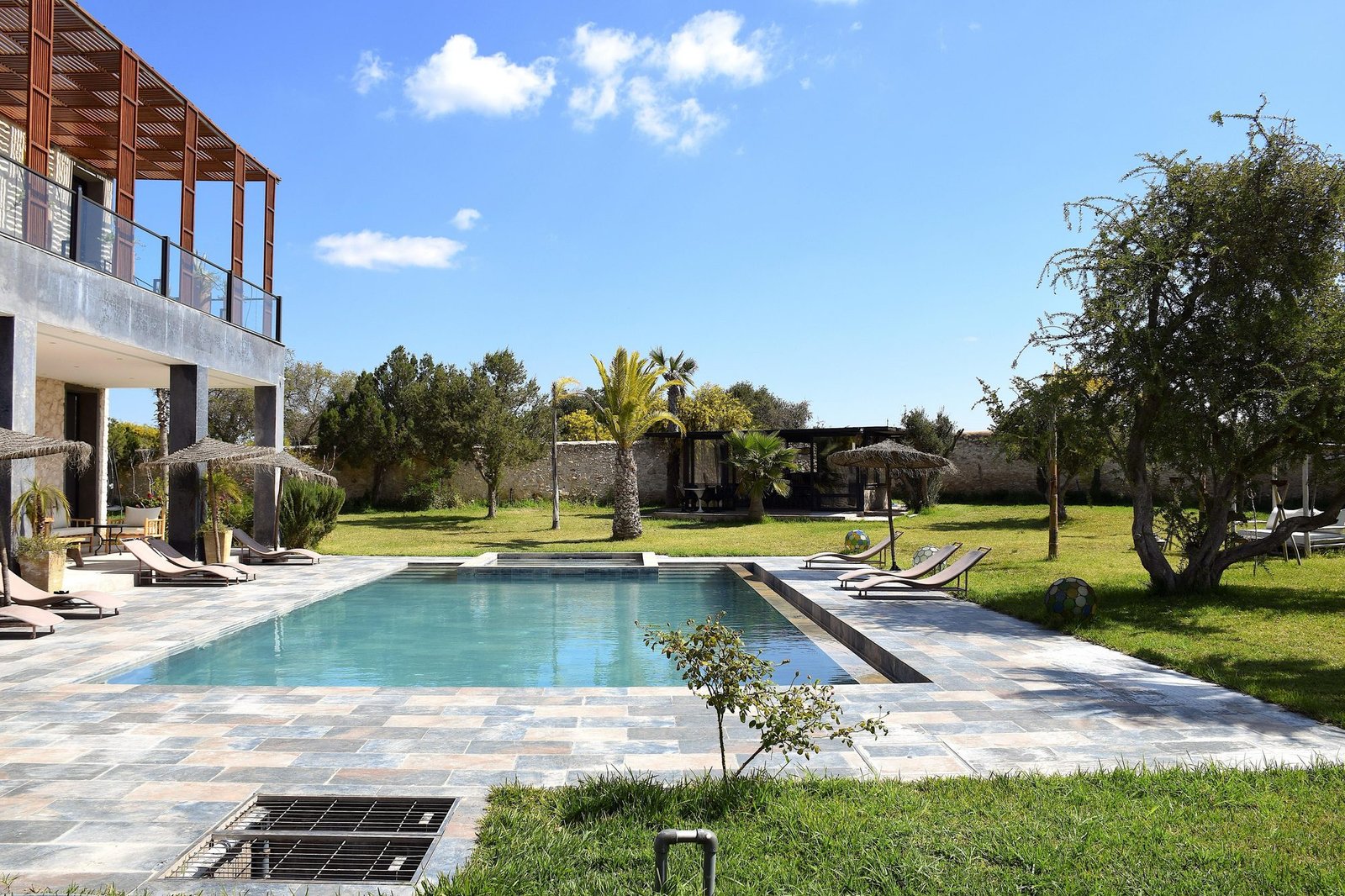 Piscine chauffée de la villa Octagon et son jardin clos, près d'Essaouira